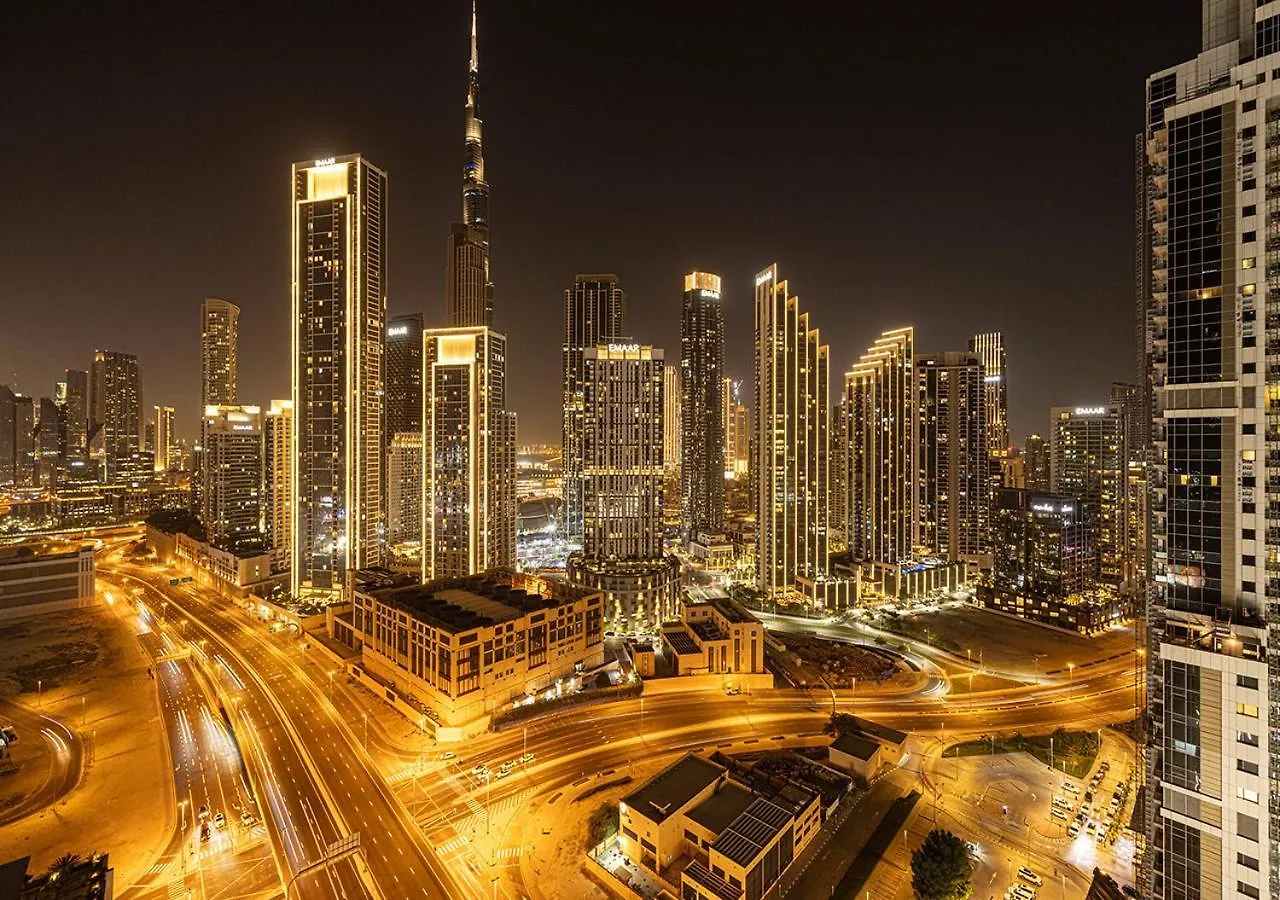 Hausreserv At Paramount Midtown Hotel - Infinity Pool With Burj Khalifa View - Luxury Apartments Dubai Emirati Arabi Uniti